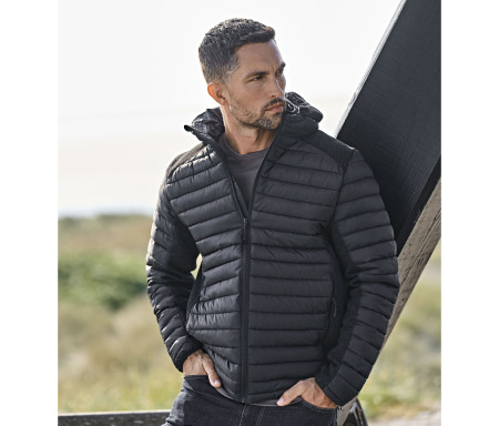 HOODED OUTDOOR CROSSOVER